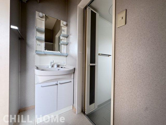 レフィナードの洗面所|他社様掲載物件もまとめてご紹介、ご案内可能です(^^)/