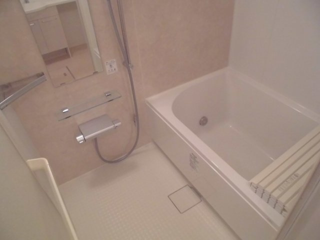 ヴェルドミールカシマⅡの浴室