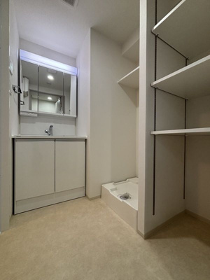 【洗面所】 | スプランディッド大島