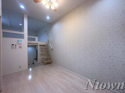 【内装】 | Stage名駅 | 明るい室内です