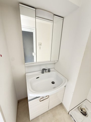 【独立洗面台】 | THE MODERN 京町