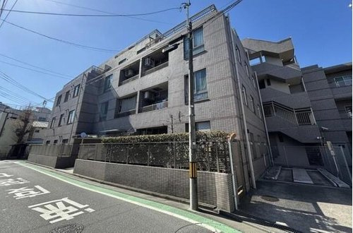 エクセルシオール新桜台の外観