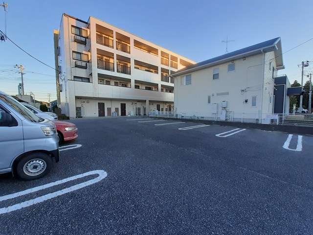 プルミエール・クラス　Ｉの駐車場|駐車場