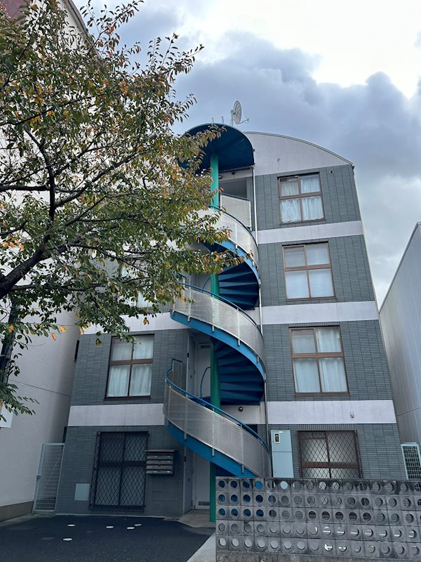 神戸市灘区宮山町３丁目のマンション