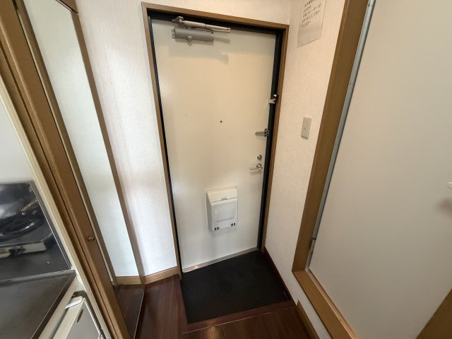 ステラハウス24の玄関