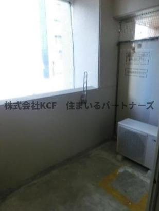 リード中央町のバルコニー|暖かな日差しのふりそそぐバルコニー
