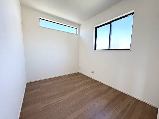 【子供部屋】 | 福岡市南区曰佐4丁目　A号棟（全2棟）【仲介手数料無料・0円】 | 施工例。施工例は完成時と異なる場合があります。