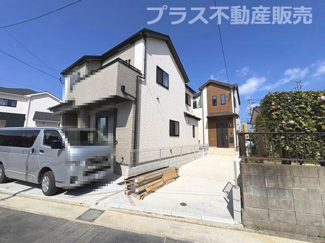 【外観】 | 福岡市南区曰佐4丁目　A号棟（全2棟）【仲介手数料無料・0円】 | 現地写真。プラス不動産販売なら、現場の全ての棟をまとめてご見学頂けます。