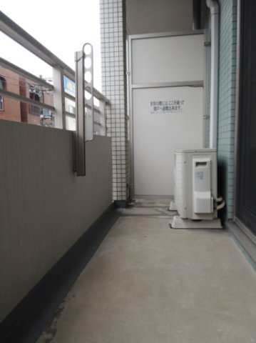 メゾンドゥグランディルのバルコニー