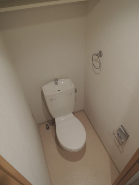 メゾンドゥグランディルのトイレ