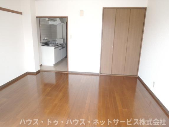 MKパルの居間・リビング