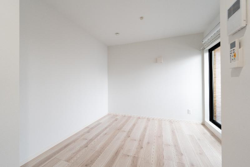 ＣＲＡＳＴＩＮＥ名楽町の居間・リビング