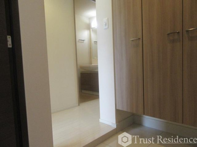 【玄関】 | Raffine雷門