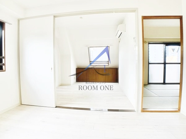 ＹＳビルの居間・リビング|洋室のお部屋です。