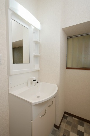 荒川貸家の洗面所