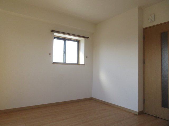 パルク大濠の洋室|別部屋のお写真になります。