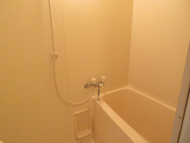 パルク大濠の浴室|別部屋のお写真になります。