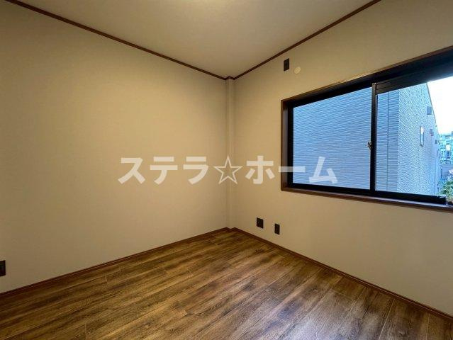 下新庄2 中古戸建の洋室|個人の部屋や寝室として使える洋室です