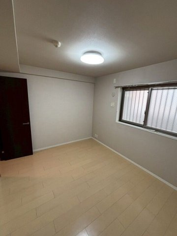 クレストフォルム錦糸町の寝室