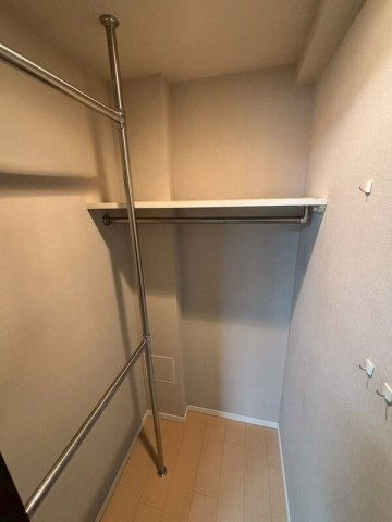 クレストフォルム錦糸町の収納|ウォークインクローゼット