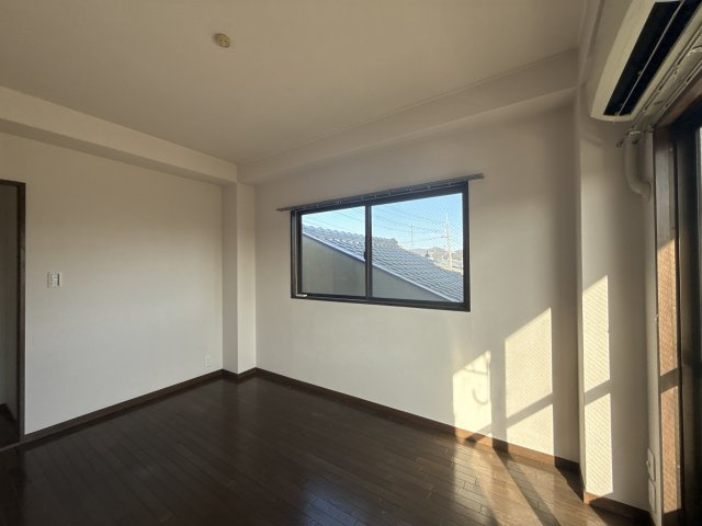 サンライズ伊伝居の子供部屋