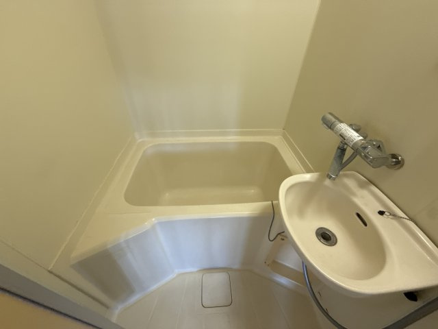 サンライズ伊伝居の浴室