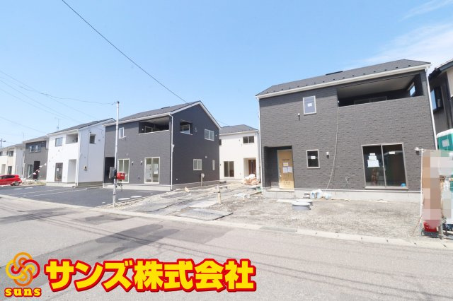 郡山市八山田西2丁目　　　　３号棟　　　行健第２小学校、明健中学区の外観|南東側から見た区画全体