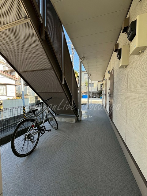 フォレストメゾン上大岡のエントランス|２沿線以上利用可の好立地♪