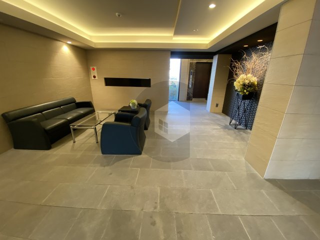 グランルシェルのロビー