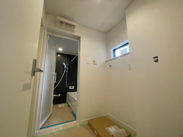 新築戸建　大津町第2　3号棟の玄関