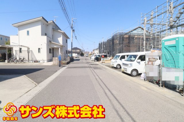 郡山市八山田西2丁目　　　　４号棟　　　行健第２小学校、明健中学区の外観|南側前面道路