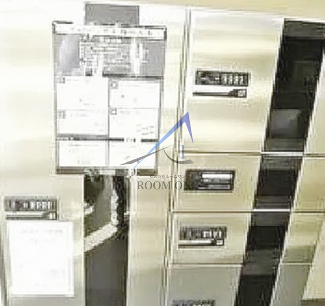 グランヴァン蔵前のその他共用部分|宅配ボックスです。