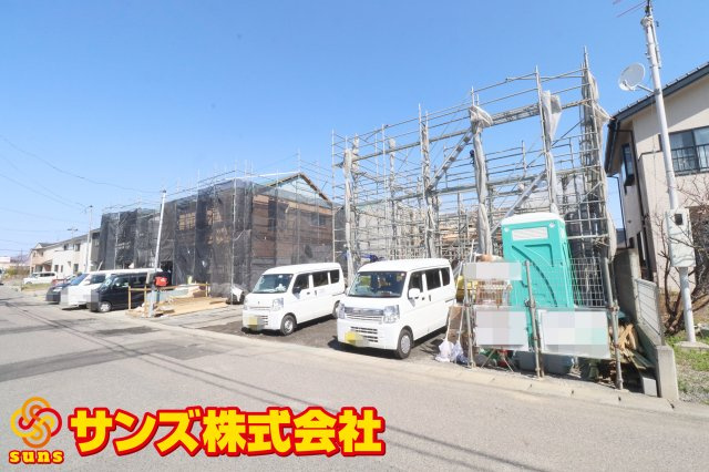 郡山市八山田西2丁目　　　　５号棟　　　行健第２小学校、明健中学区の外観|南東側から見た区画全体