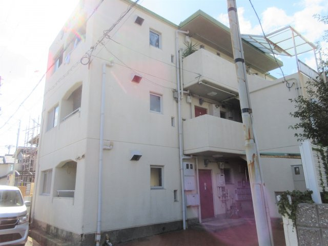 シャトーＦの外観