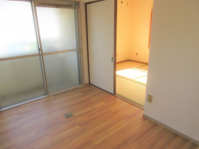 シャトーＦの洋室