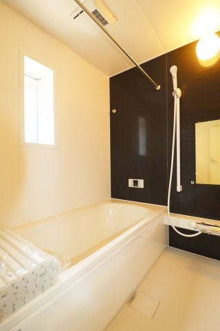 郡山市八山田西2丁目　　　　６号棟　　　行健第２小学校、明健中学区の浴室|※同社施工例