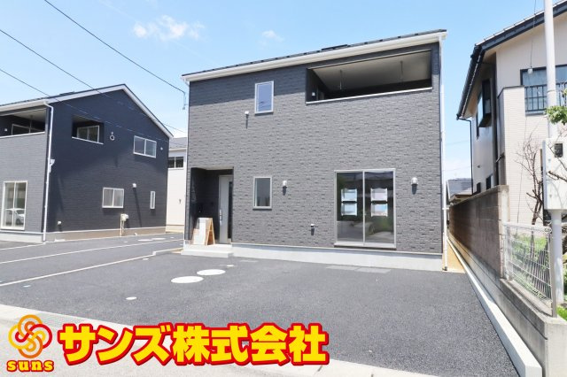郡山市八山田西2丁目　　　　６号棟　　　行健第２小学校、明健中学区の外観|南東側から見た外観