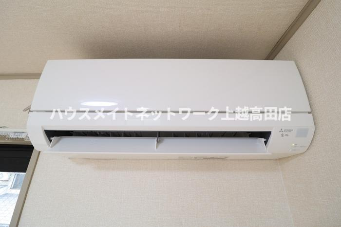 ロイヤルあけぼの Ａ/Ｂの設備|エアコン