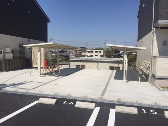 クレール水神Ｂ棟の駐車場