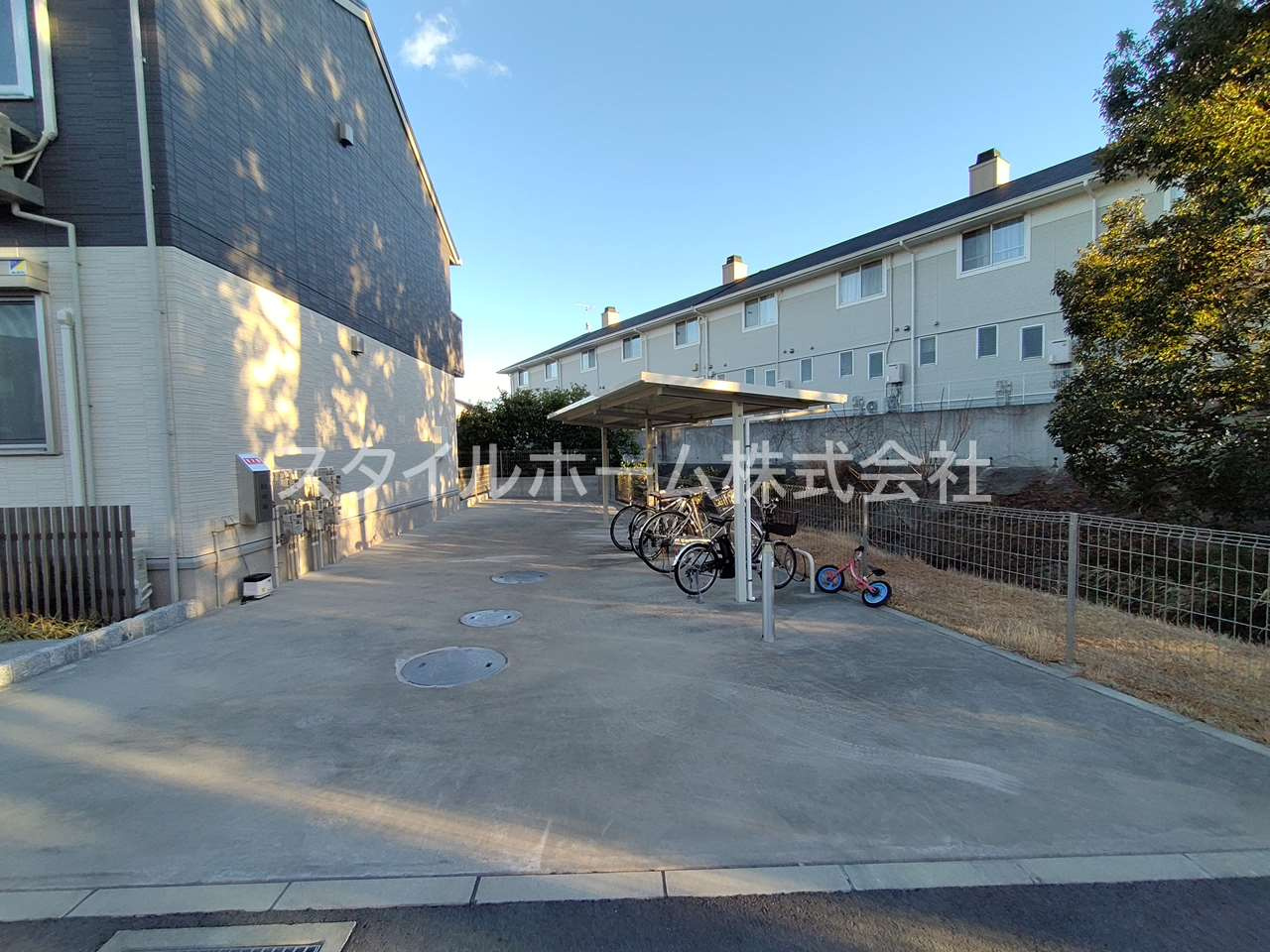 クレール水神Ｂ棟の駐車場