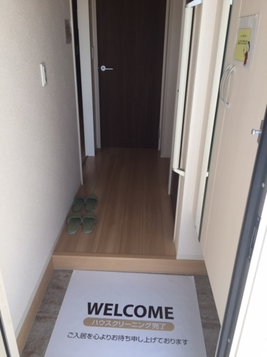 クレール水神Ｂ棟の玄関