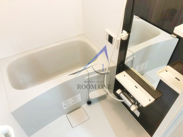 TEN-NOM HOUSE PREMIEの浴室|お風呂です。