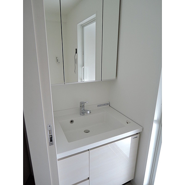 プレール・ドゥーク浅草松が谷の洗面所