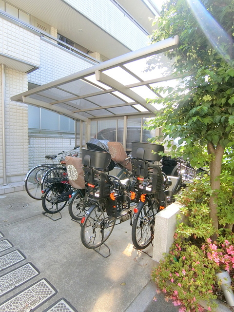 ミラージュ松庵のその他共用部分|★屋根付き駐輪場★