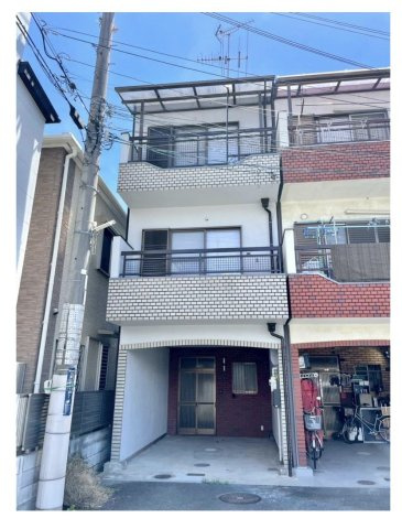 東大阪市玉串元町戸建貸家の外観
