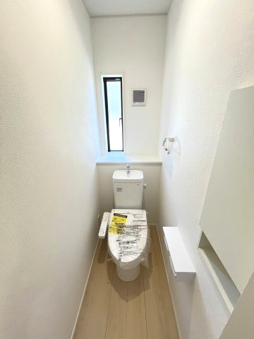 【トイレ】 | 福岡市南区老司3丁目第15・平屋　1号棟（全1棟）【仲介手数料無料・0円】 | 現地写真。