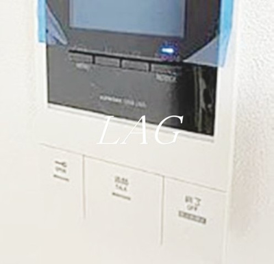 【セキュリティ】 | ＳＱＵＡＲＥ２ | モニター付きインターホンです。