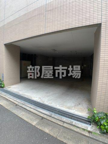 クオリア門前仲町の駐車場