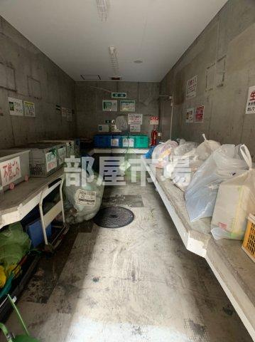 クオリア門前仲町のその他共用部分|ゴミ置場