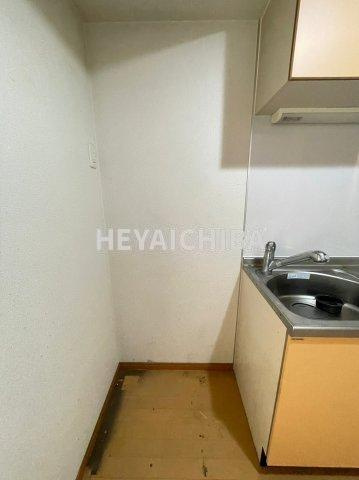 スペースＡのキッチン|冷蔵庫置場